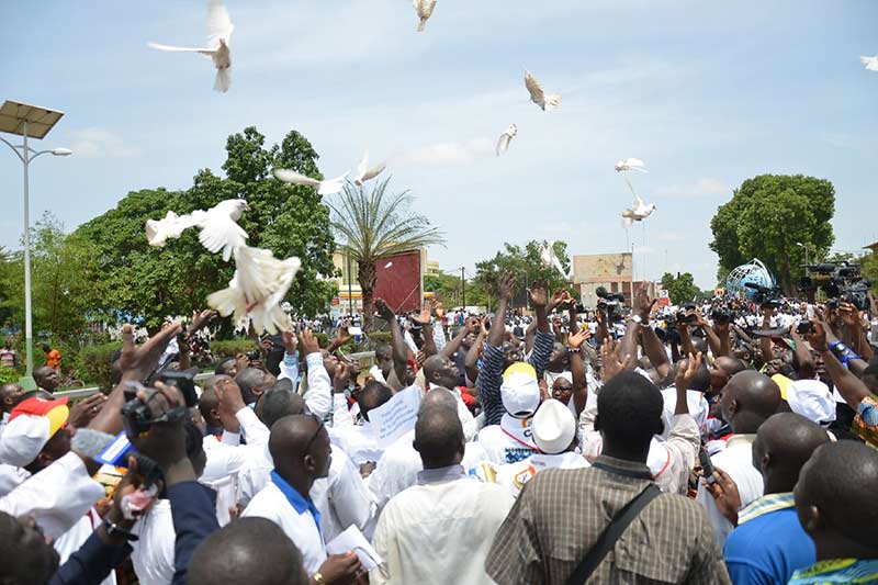 0YA_0408-MARCHE-OPPOSITION-DU-PARTI-AU-POUVOIR-CDP-4_preview_resize